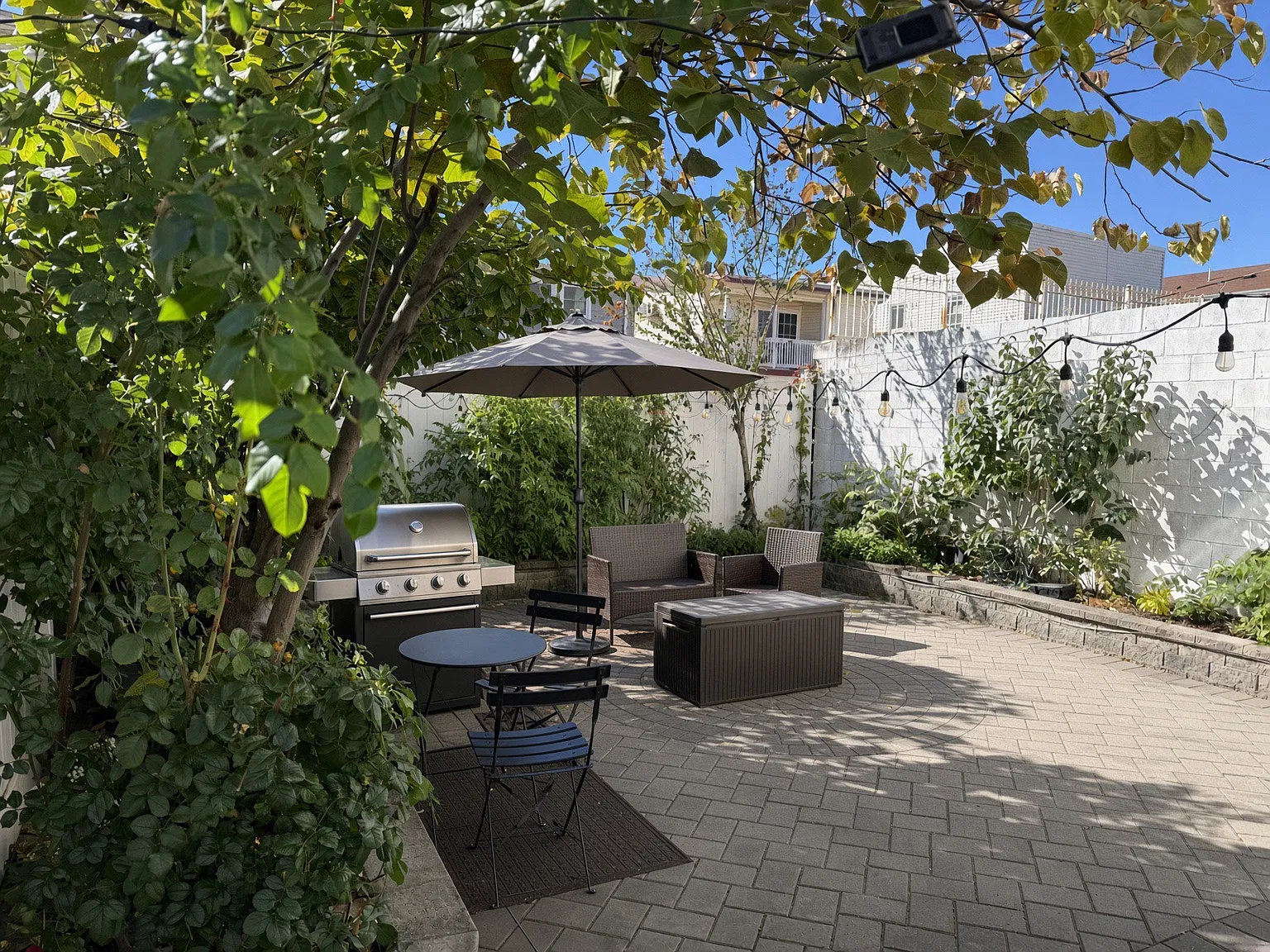 3 Hague St — Photo 2