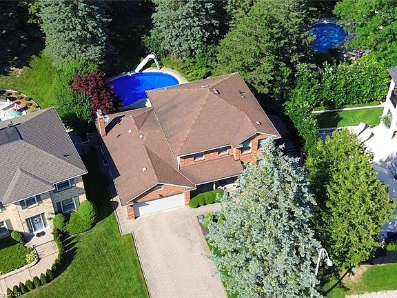 2nd image of 275 Woodland Dr