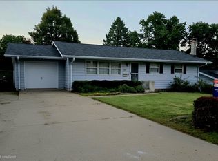 7528 Highland St, Ralston, NE 68127