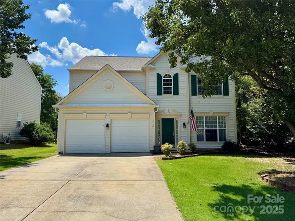 3512 Arborhill Rd, Charlotte, NC 28270