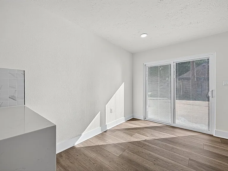 3006 Golden Hills Ln — Photo 22