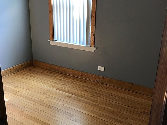 4th image of 3728 W Grand Ave APT 2