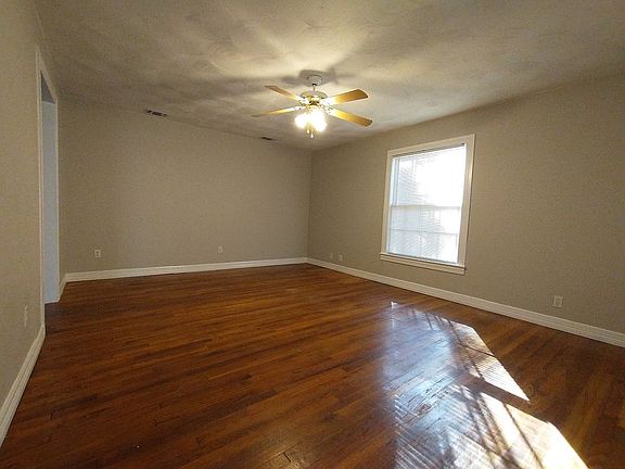 2nd image of 316 N Pearl St