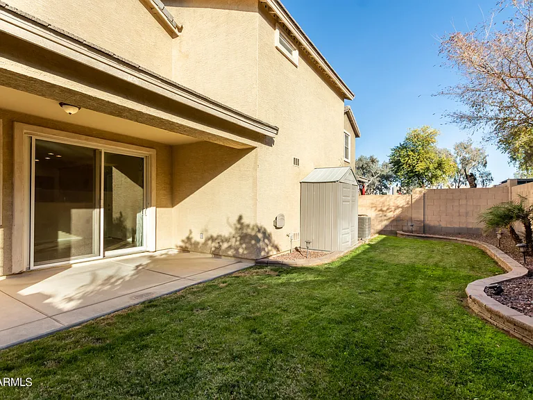 2343 E Sunland Ave — Photo 21