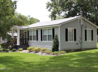 5219 Hodge St, Moss Point, MS 39563