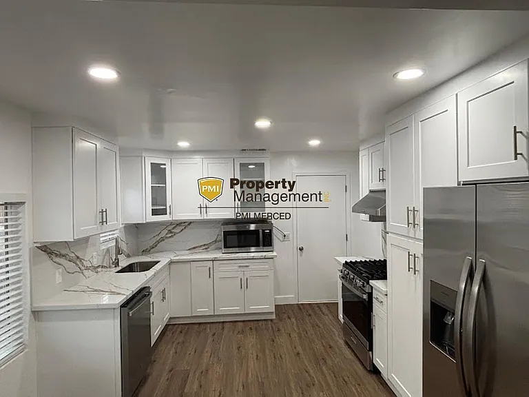 1405 Del Vale Ave — Photo 5