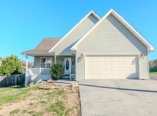 768 Harvest Meadows Dr, Kodak, TN 37764