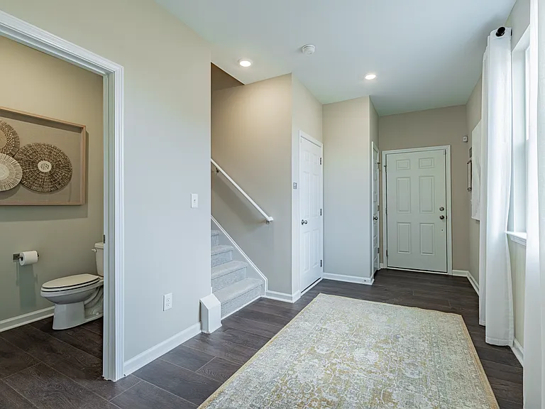 3015 Chrys St — Photo 6