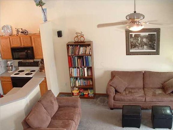 3rd image of 2074 Santuomo Ave