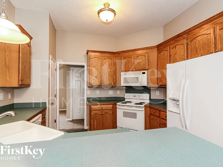 164 Silver Birch Ln — Photo 6