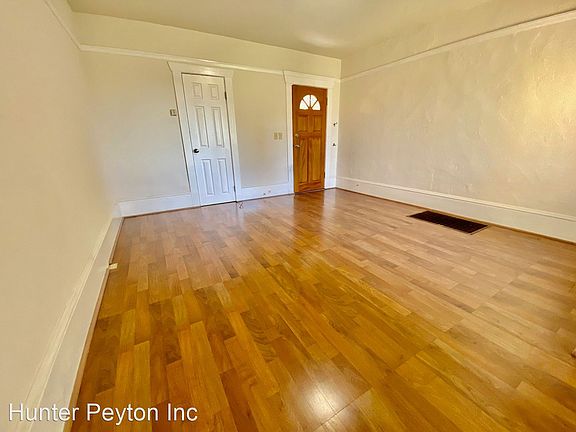 3rd image of 4173 Park Blvd