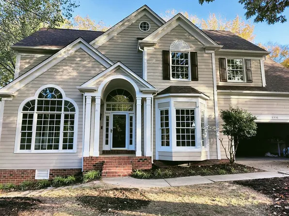 6536 Moonlight Ln, Charlotte, NC 28269