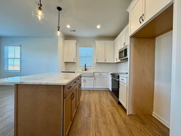 2016 Kyles Way - Individual, 2016 Kyles Way, Blacksburg, VA 24060