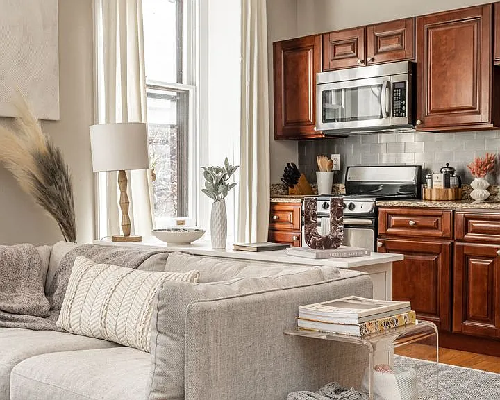 Short Term Rentals — Photo 21