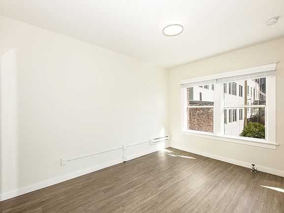 2nd image of 1030 Larkin St #15