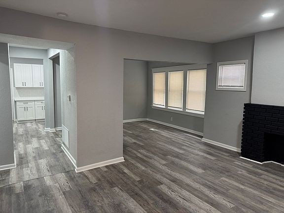 2nd image of 3921 Garfield Ave