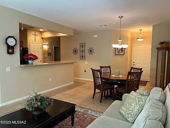 3rd image of 707 W Calle Media Luz