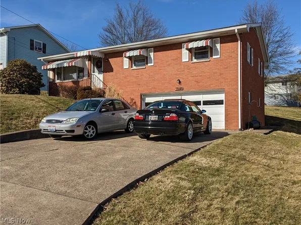 104 Linda Dr, Saint Clairsville, OH 43950