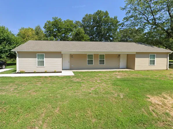 3084 College St, Milan, TN 38358