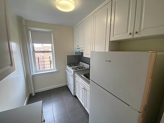 4th image of 8886 20th Ave #1C