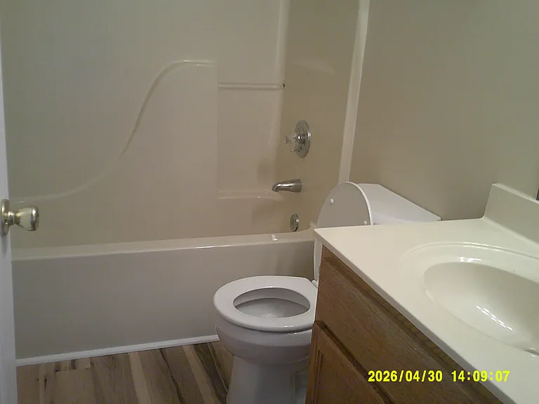 496 23rd Avenue Dr NE — Photo 9