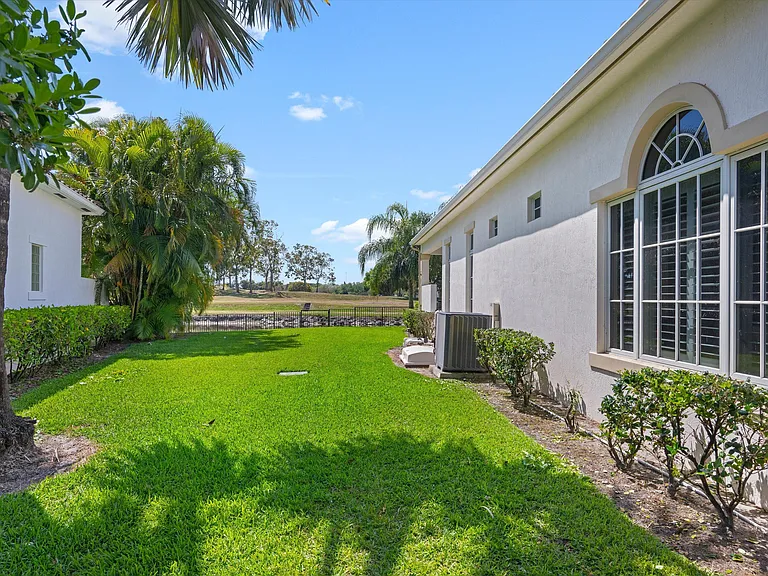 12200 Sunnydale Dr — Photo 45