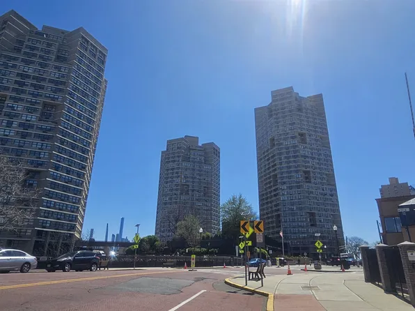 7002 Boulevard East APT 38G, West New York, NJ 07093
