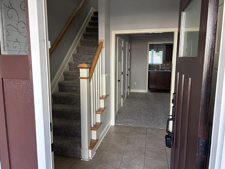 1040 Commonwealth Cir — Photo 18