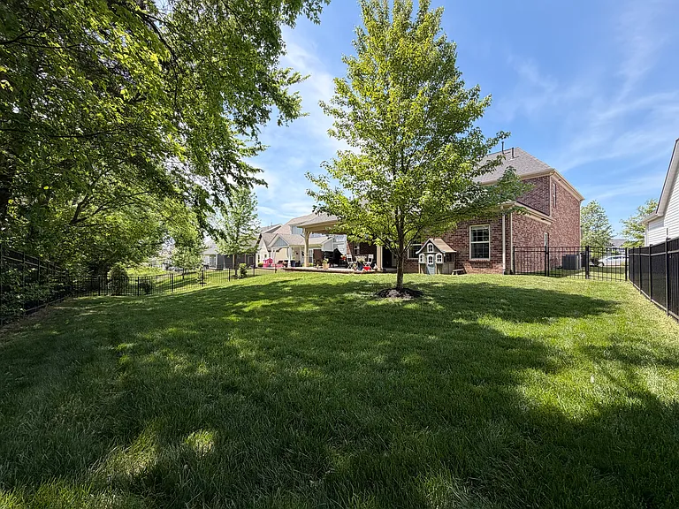 7025 Headwaters Dr — Photo 23