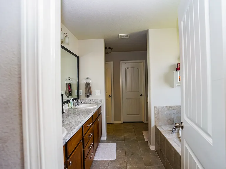 7437 Thorn Brush Way — Photo 25