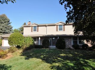 14 Cherrywood Ct, Racine, WI 53402