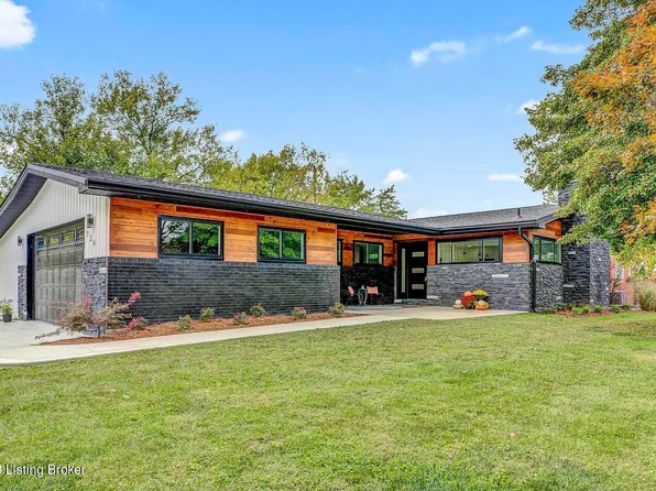 726 Indian Ridge Rd, Windy Hills, KY 40207