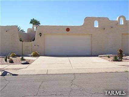 1st image of 871 W Calle Del Regalo