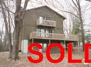 26083 Laguna Dr, Lawton, MI 49065