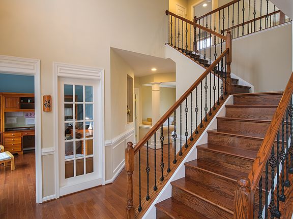 3rd image of 12940 Cedar Glen Ln