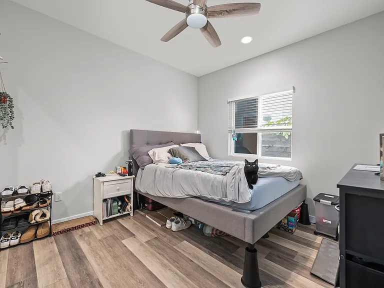 5229 E Falls View Dr — Photo 8