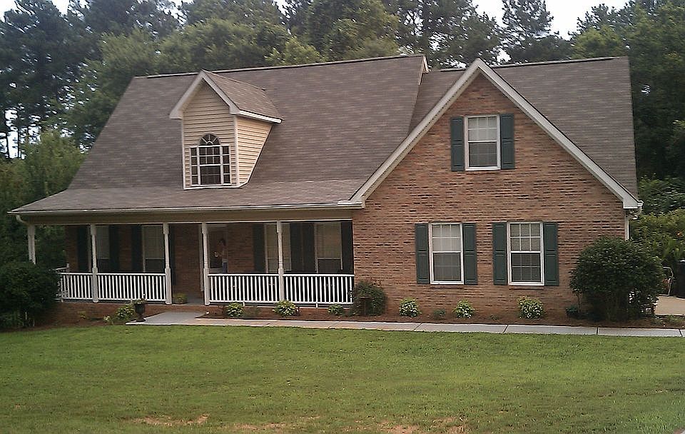 1st image of 305 Elon Ct