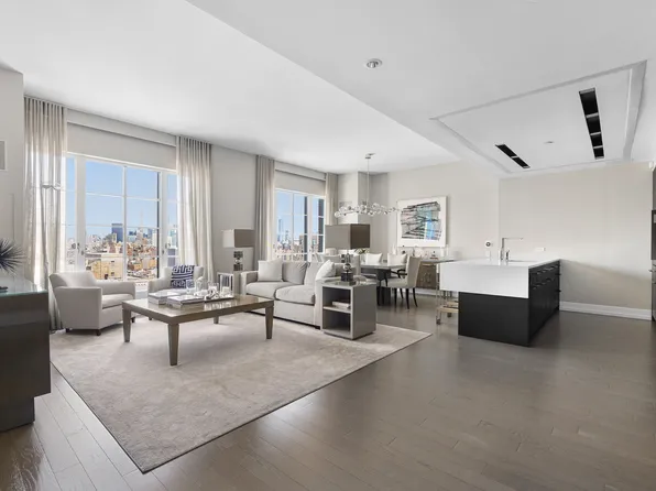 70 Charlton Street image 1 of 17