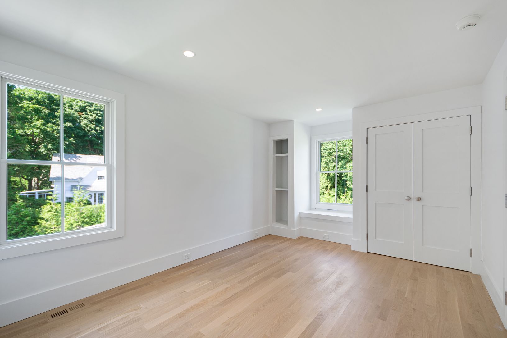  Guest Bedroom with Bench and Built in Shelving
