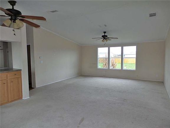 2nd image of 210 Johnston St