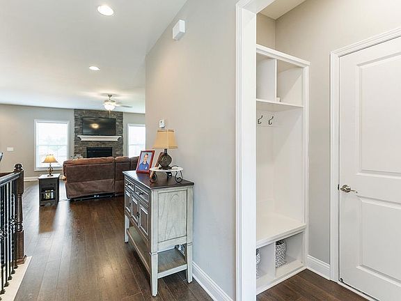 5th image of 3545 Blackwell Pl