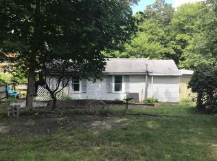 5 Phillips Rd, Morgantown, WV 26508