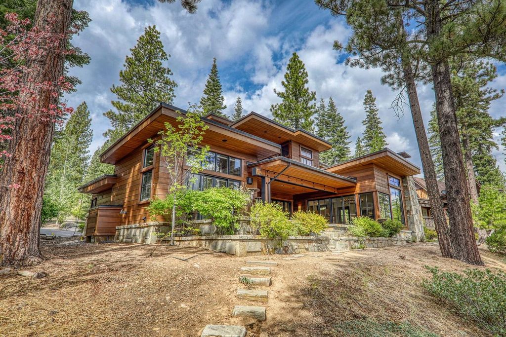 8615 Huntington Court 3