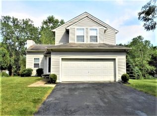 112 Clayburn Dr, Pataskala, OH
