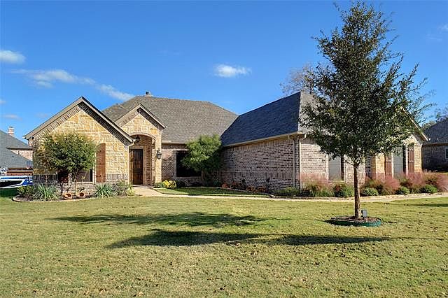 1st image of 6431 Pinehurst Dr
