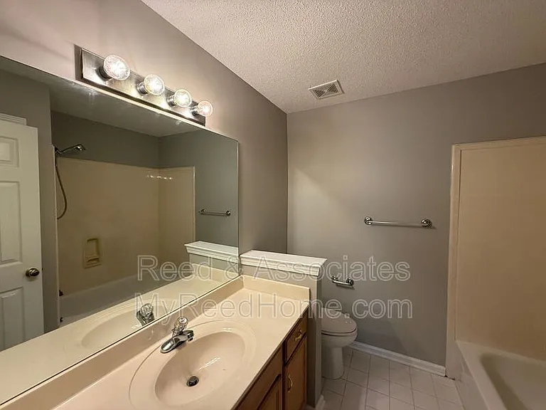 1173 Clear Creek Rd — Photo 9