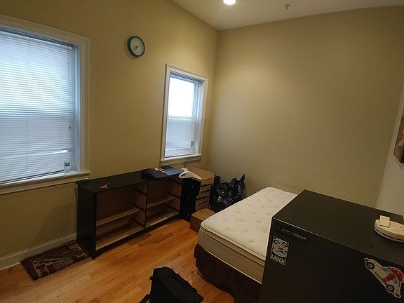 5th image of 1607 Wallace St APT 1