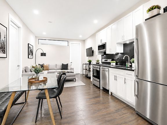 2nd image of 423 West St #1A