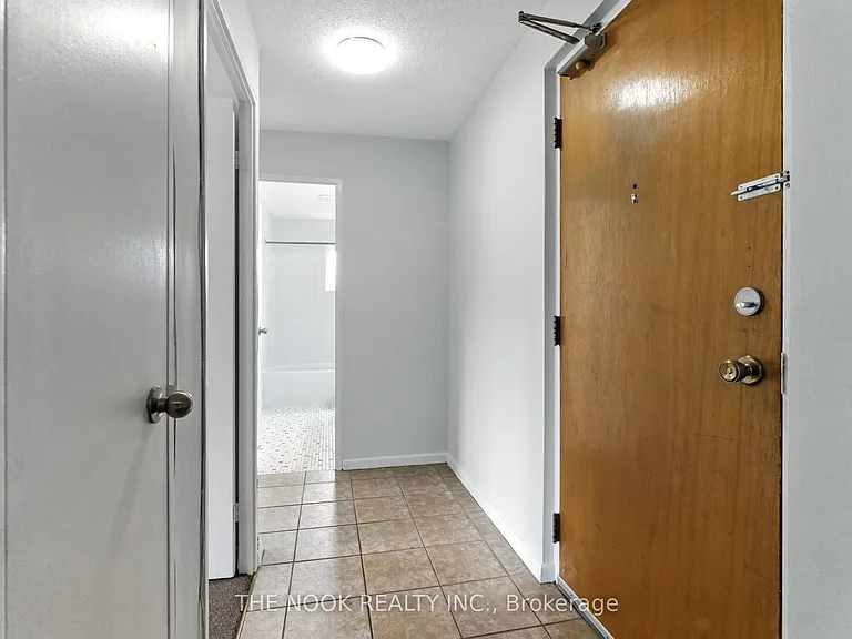 106 Cromwell Ave #21 — Photo 20