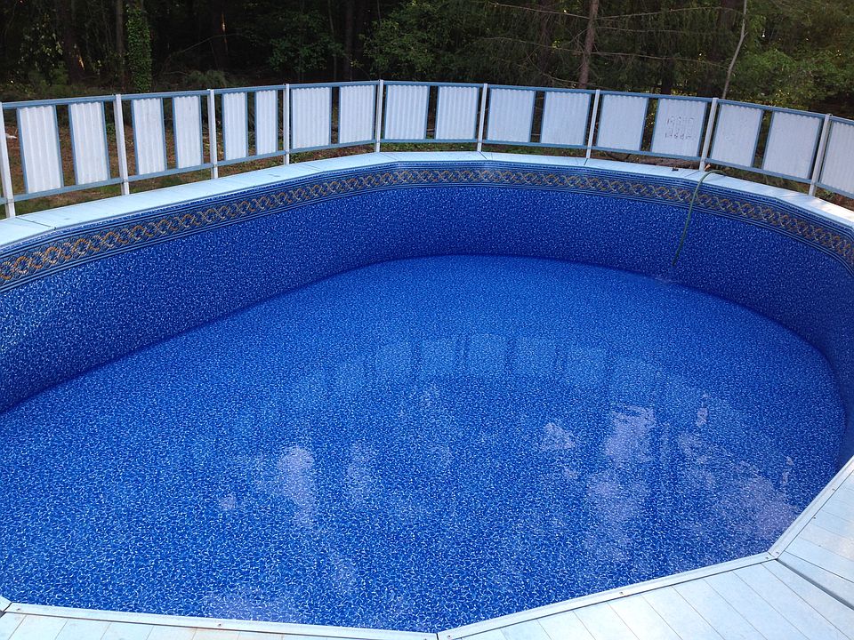 New pool liner